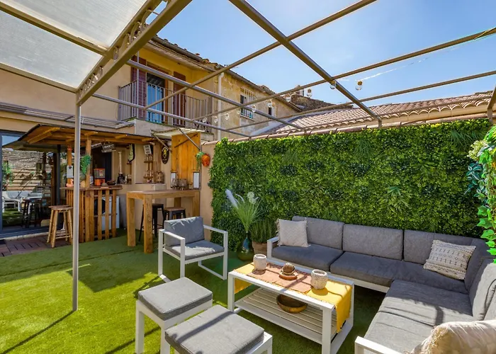 Alojamento de Acomodação e Pequeno-almoço Porte Saint-louis - Petite Camargue 3*